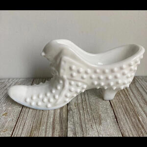 Vintage Fenton Hob Nail White Glass Cat Head Shoe